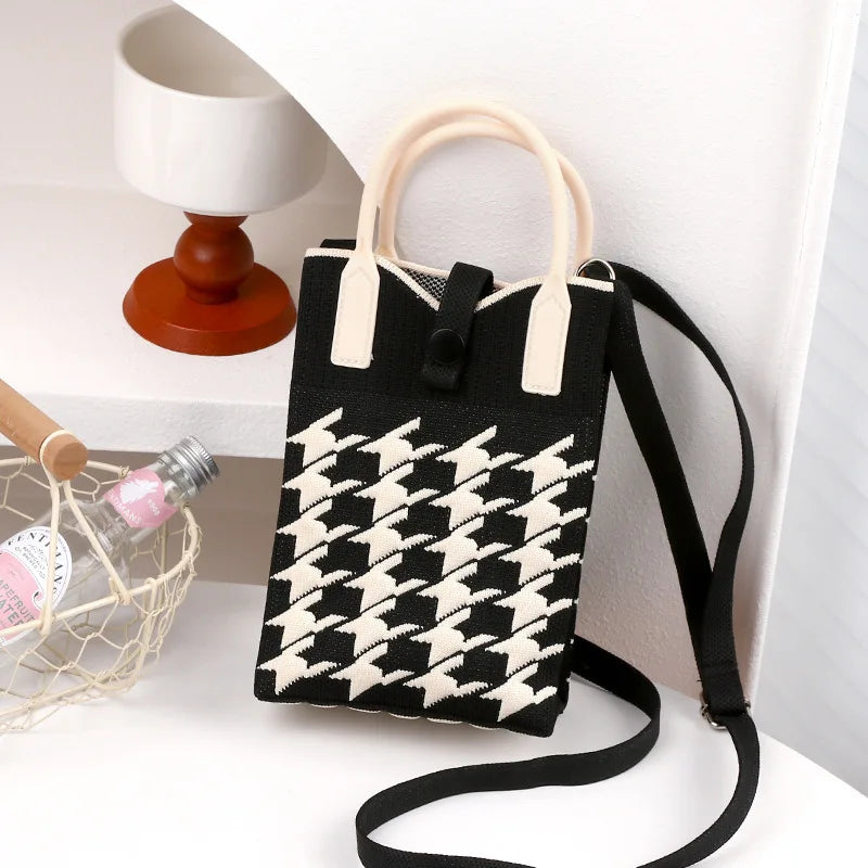 New fashion shoulder bag mini knitted mobile phone bag Korean version versatile small portable change bag messenger bag