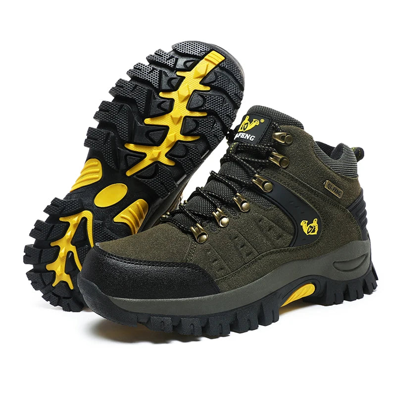 New Couples Outdoor Mountain Desert Climbing shoes Men Women Ankle Hiking Boots Fashion Classic Trekking Footwear